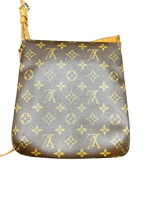 Laden Sie das Bild in den Galerie-Viewer, Louis Vuitton Musette Salsa Shorts Damen Umhängetasche M53456
